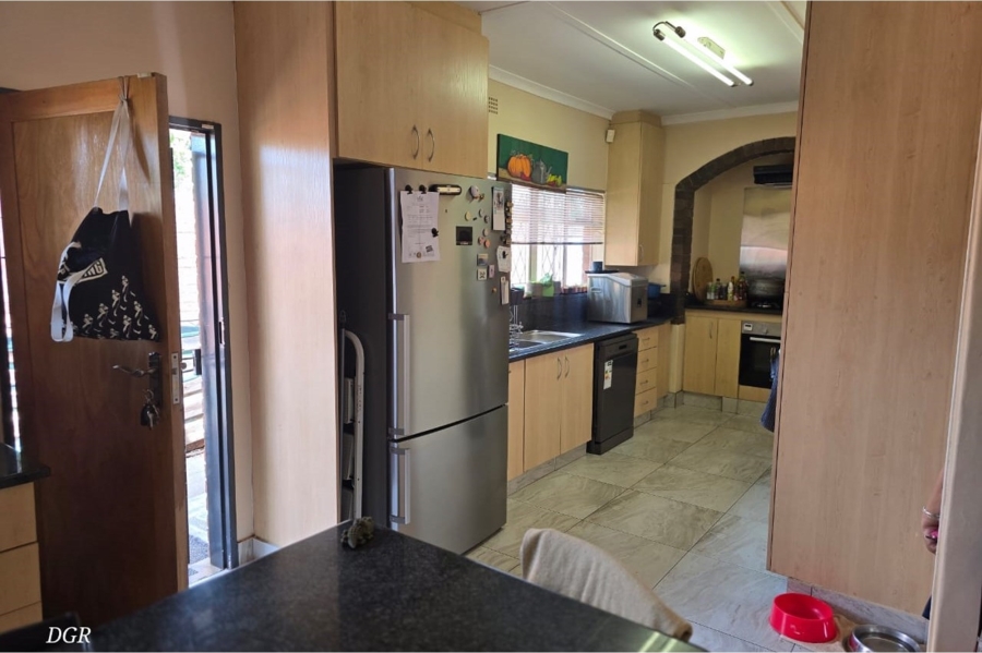 4 Bedroom Property for Sale in Monument Heights Northern Cape